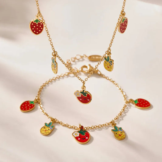 Strawberry Hanging Charm Bracelet.